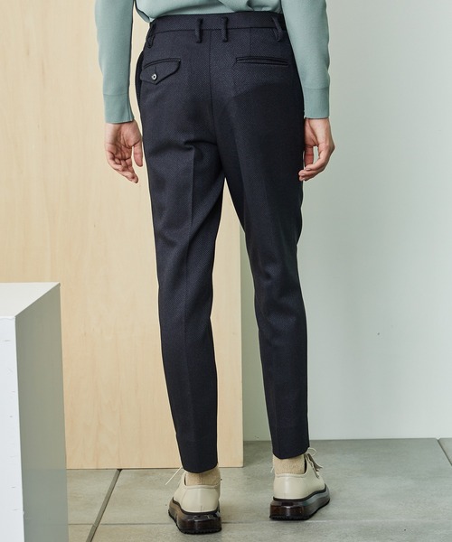 UNITED TOKYO(ユナイテッドトウキョウ)の「TECHTWEEDストレッチ スラックス(スラックス・メンズ・ネイビー/グレー・1/2/3)」の20枚目の写真