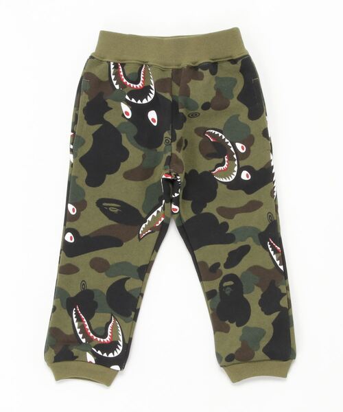 BAPE エイプ ジャージパンツ A BATHING APE® REFLECTOR SLIM SWEAT PANTS | bape.com