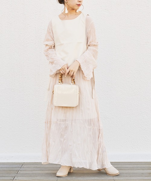 Chico（チコ）の「バンブーハンドルエナメルバッグ（ハンドバッグ・レディース・アイボリー/ブラック/ベージュ・FREE）」の6枚目の写真