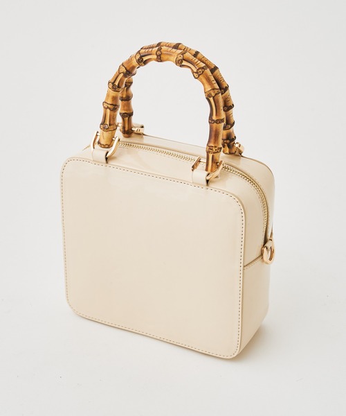 Chico（チコ）の「バンブーハンドルエナメルバッグ（ハンドバッグ・レディース・アイボリー/ブラック/ベージュ・FREE）」の15枚目の写真