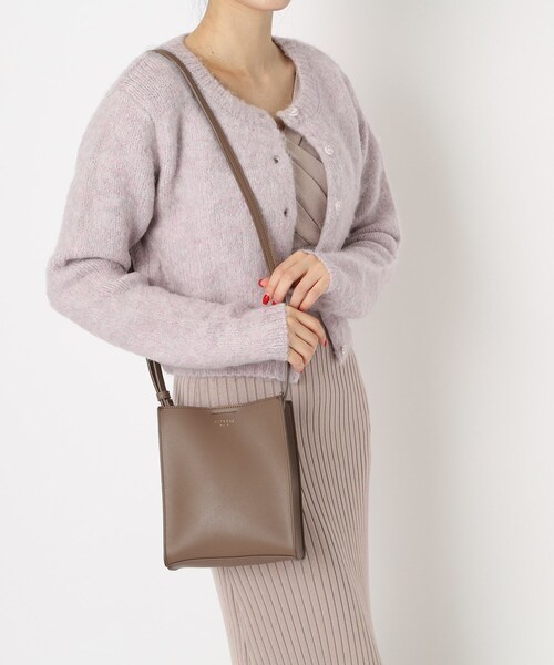 Ober Tashe（オーバータッシェ）の「シンシアカラフルショルダー（ショルダーバッグ・レディース・ベージュ系8/グレー/グレー系4/ブラック/ブラウン系3/ブラック系2/グリーン系その他4/アイボリー系2/ホワイト系9/ブラウン系8/グリーン/ブルー/オレンジ/パープル系/ピンク系/アイボリー/ワインレッド/ブラウン系その他/ブルー系その他/ダークグレー・FREE）」の8枚目の写真