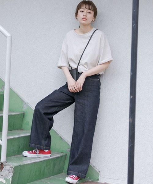 URBAN RESEARCH Sonny Label（アーバンリサーチサニーレーベル）の「【WEB限定】ニュアンスピグメントTシャツ（Tシャツ/カットソー・レディース・ベージュ/グレー/チャコールグレー・FREE）」の13枚目の写真