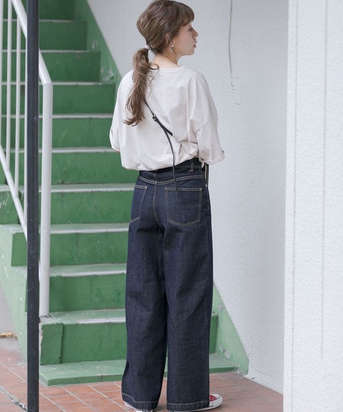 URBAN RESEARCH Sonny Label（アーバンリサーチサニーレーベル）の「【WEB限定】ニュアンスピグメントTシャツ（Tシャツ/カットソー・レディース・ベージュ/グレー/チャコールグレー・FREE）」の15枚目の写真