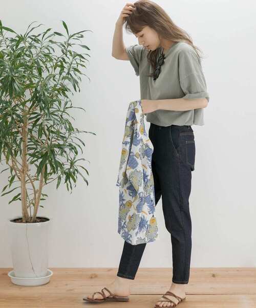 URBAN RESEARCH Sonny Label（アーバンリサーチサニーレーベル）の「【WEB限定】ニュアンスピグメントTシャツ（Tシャツ/カットソー・レディース・ベージュ/グレー/チャコールグレー・FREE）」の20枚目の写真