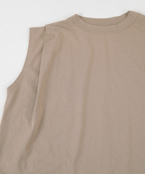 titivate(ティティベイト)の「タックデザインフレンチスリーブトップス(Tシャツ/カットソー・レディース・オフホワイト/オレンジ/グレイッシュベージュ/モカ/ブルー/チャコール・S/M)」の17枚目の写真