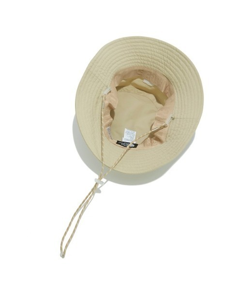 THE NORTH FACE(ザノースフェイス)の「THE NORTH FACE ザ・ノースフェイス / ナイロンアドベンチャーハット TNF LOGO ECO HAT(ハット・メンズ・ブラック/ライトベージュ・M/L)」の6枚目の写真