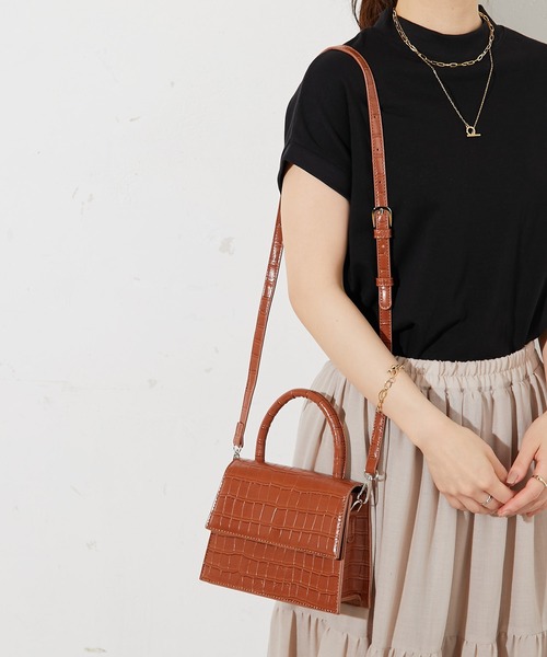 prose verse（プロズヴェール）の「2wayクロコミニショルダー（ショルダーバッグ・レディース・オフホワイト/キャメル/ブラック・ﾌﾘ-）」の11枚目の写真