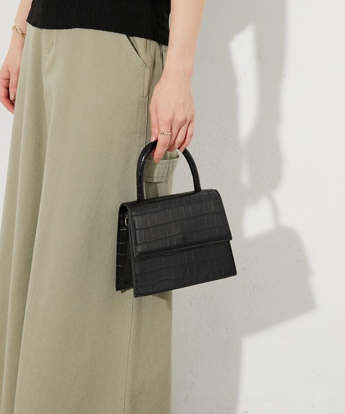 prose verse（プロズヴェール）の「2wayクロコミニショルダー（ショルダーバッグ・レディース・オフホワイト/キャメル/ブラック・ﾌﾘ-）」の18枚目の写真