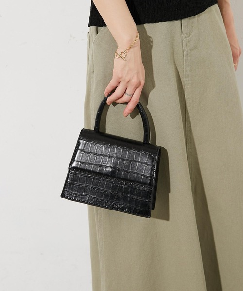 prose verse（プロズヴェール）の「2wayクロコミニショルダー（ショルダーバッグ・レディース・オフホワイト/キャメル/ブラック・ﾌﾘ-）」の16枚目の写真