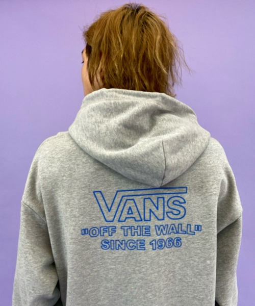 VANS（バンズ）の「VANS/バンズ ルーズシルエット　バックプリントパーカー 121K1030200（パーカー・メンズ・ブラック/イエロー/グレー・XL/S/M/L）」の3枚目の写真
