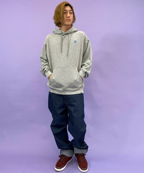 VANS（バンズ）の「VANS/バンズ ルーズシルエット　バックプリントパーカー 121K1030200（パーカー・メンズ・ブラック/イエロー/グレー・XL/S/M/L）」の18枚目の写真