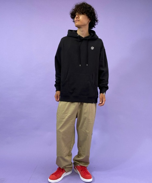 VANS（バンズ）の「VANS/バンズ ルーズシルエット　バックプリントパーカー 121K1030200（パーカー・メンズ・ブラック/イエロー/グレー・XL/S/M/L）」の7枚目の写真