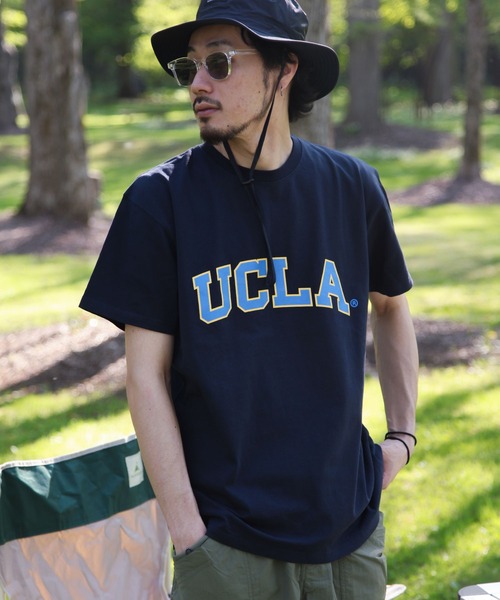 UCLA(ユーシーエルエー)の「カレッジロゴプリント USコットン UCLA ビッグシルエット半袖アソートTシャツ(Tシャツ/カットソー・メンズ・ホワイト/ダークグリーン/ネイビー/ホワイト系/ホワイト系1/ホワイト系2/ホワイト系4/ブラック系/ブラック系2/グリーン系1/グリーン系4/ネイビー系/ネイビー系1/ネイビー系3/ネイビー系4・MEDIUM/LARGE)」の14枚目の写真