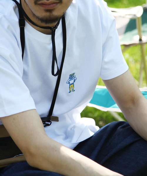 UCLA(ユーシーエルエー)の「カレッジロゴプリント USコットン UCLA ビッグシルエット半袖アソートTシャツ(Tシャツ/カットソー・メンズ・ホワイト/ダークグリーン/ネイビー/ホワイト系/ホワイト系1/ホワイト系2/ホワイト系4/ブラック系/ブラック系2/グリーン系1/グリーン系4/ネイビー系/ネイビー系1/ネイビー系3/ネイビー系4・MEDIUM/LARGE)」の19枚目の写真