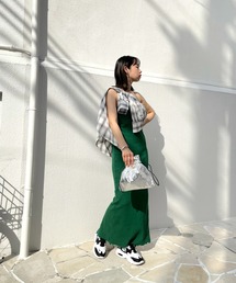 WHO'S WHO gallery | リブナローワンピース(ワンピース)