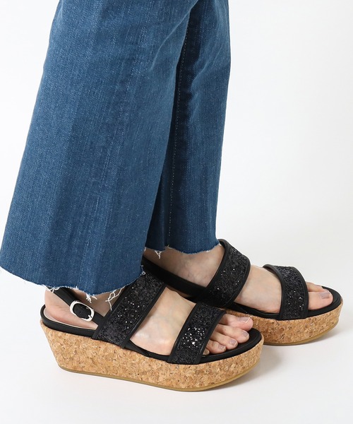 【美品】DIANA グリッター サンダル 厚底　ブラック　シルバー 靴・バッグのダイアナ通販サイト ｜ KW54305: シューズ