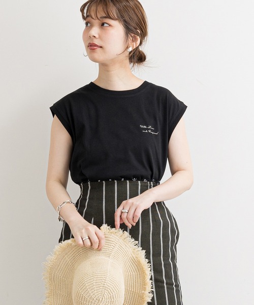 natural couture（ナチュラルクチュール）の「【WEB限定】ハンドライト風メッセージノースリーブT（Tシャツ/カットソー・レディース・ブラック/ブラウン/オフホワイト/ピンク・FREE）」の9枚目の写真