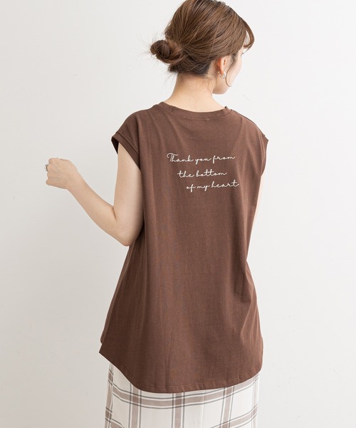 natural couture（ナチュラルクチュール）の「【WEB限定】ハンドライト風メッセージノースリーブT（Tシャツ/カットソー・レディース・ブラック/ブラウン/オフホワイト/ピンク・FREE）」の15枚目の写真