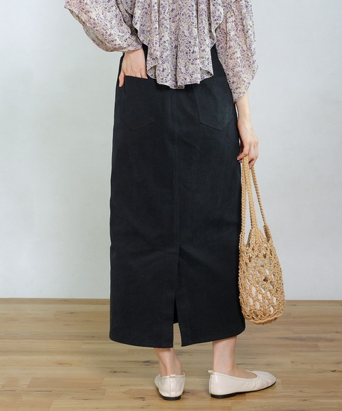 Crisp(クリスプ)の「サスペンダーロングタイトスカート(スカート・レディース・ブラック/ベージュ・FREE)」の11枚目の写真