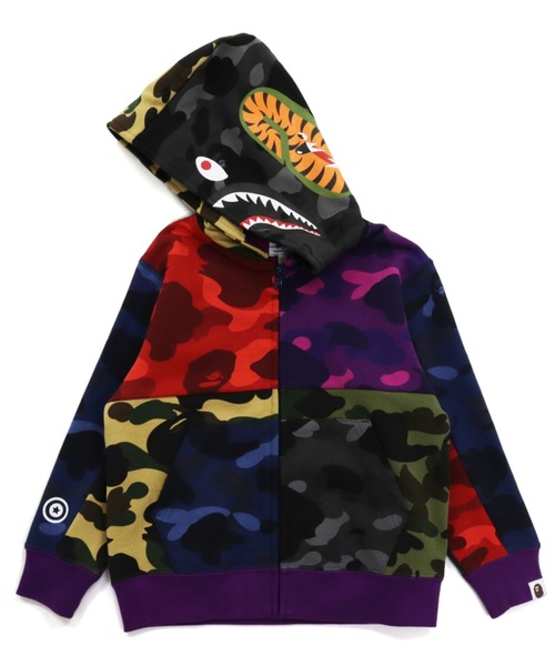 A BATHING APE（アベイシングエイプ）の「MIX CAMO CRAZY SHARK ZIP