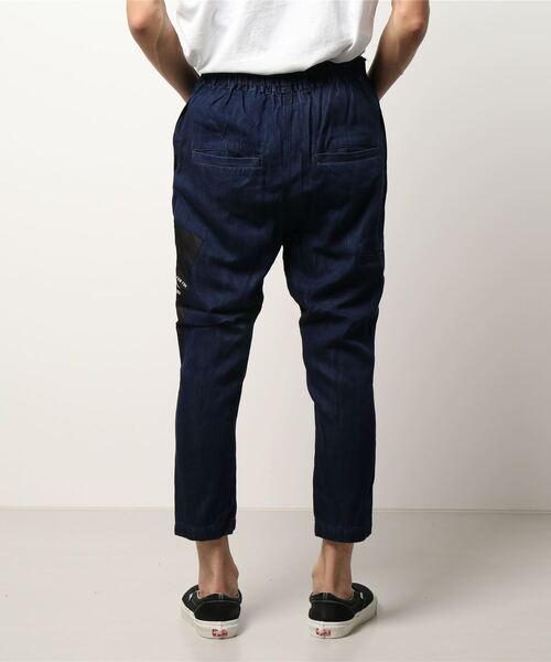 AFYF（エーエフワイエフ）の「【セットアップ対応】AFYF MOBILERPANT for 11 Pro/デニム ツイル モバイルポケットパンツ（デニムパンツ・メンズ・ブラック/インディゴブルー/ケミカルウォッシュ・FREE）」の19枚目の写真