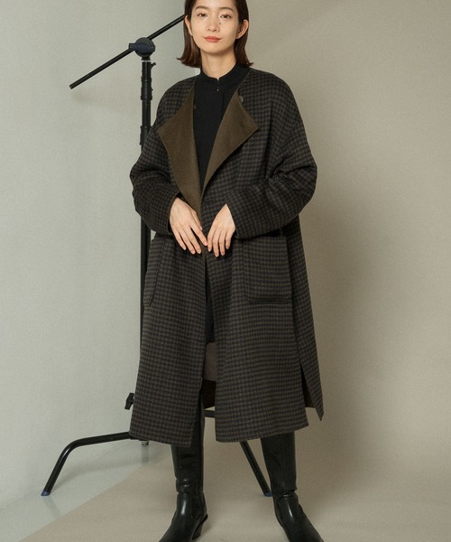 KBF（ケイビーエフ）の「千鳥柄ノーカラーリバーコート（ノーカラージャケット・レディース・ライトグレー/ブラック/カーキ・ONE）」の11枚目の写真