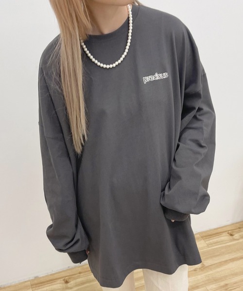 apres jour(アプレジュール)の「BIGスリット入りロンT【ZOZOTOWN限定アイテム】(Tシャツ/カットソー・レディース・グリーン/アイボリー/ブラック系その他/オフホワイト/ブルー/ラベンダー/ホワイト系その他2/ホワイト系その他・X-LARGE/フリー)」の10枚目の写真