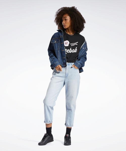 Reebok(リーボック)の「クラシックス グラフィック Tシャツ / Classics Graphic T-Shirt(Tシャツ/カットソー・レディース・ブラック×ブラック・MEDIUM/SMALL/LARGE/X-LARGE)」の2枚目の写真