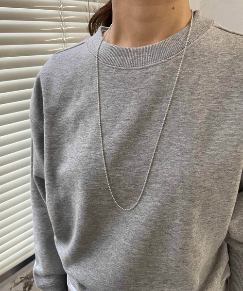 URBAN RESEARCH DOORS(アーバンリサーチドアーズ)の「SILVER925ボールチェーンロングネックレス(ネックレス・レディース・ゴールド/シルバー・ONE)」の2枚目の写真