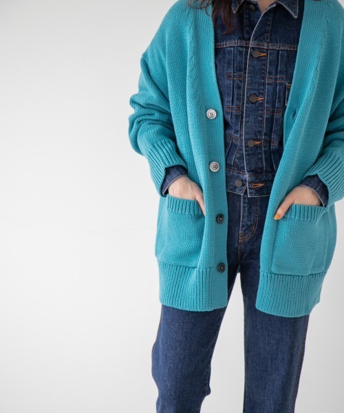 yuw（ユウ）の「UNISEX BIG CARDIGAN　217881（カーディガン/ボレロ・レディース・アイボリー/ブラック/ブルー/ピンク・FREE）」の19枚目の写真