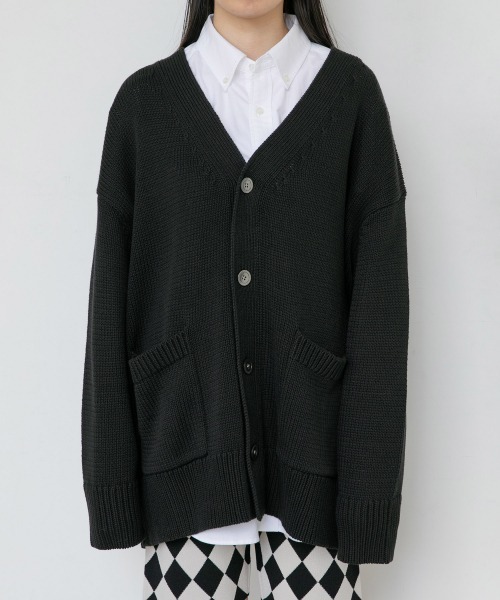 yuw（ユウ）の「UNISEX BIG CARDIGAN　217881（カーディガン/ボレロ・レディース・アイボリー/ブラック/ブルー/ピンク・FREE）」の17枚目の写真