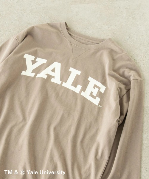 SEVENDAYS=SUNDAY(セブンデイズサンデイ)の「YALE ガゼット付きロンTEE *◇(Tシャツ/カットソー・レディース・ネイビー/オフホワイト/グレイッシュベージュ・S/M/L)」の2枚目の写真