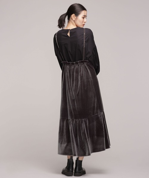 NANO universe（ナノユニバース）の「ベロアキャミワンピース（ワンピース・レディース・ベージュ/チャコール・38/36）」の9枚目の写真