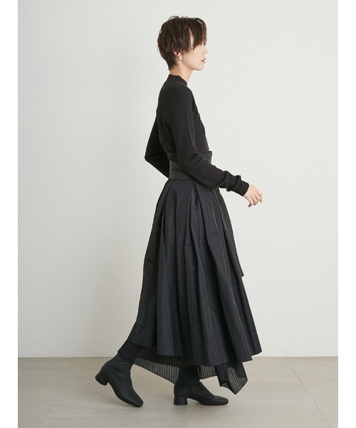 emmi(エミ)の「【emmi atelier】タフタプリーツコンビスカート(スカート・レディース・レッド/ブラック/ホワイト・1/0)」の11枚目の写真