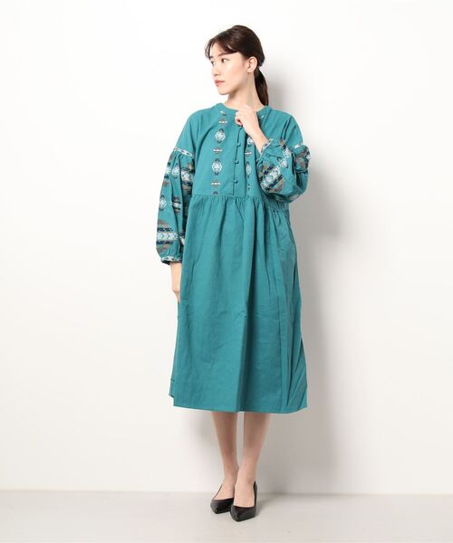 チャイハネ(チャイハネ)の「【チャイハネ】yul オルテガ柄刺繍ワンピース(ワンピース・レディース・ホワイト/ブラウン/グリーン・FREE)」の8枚目の写真