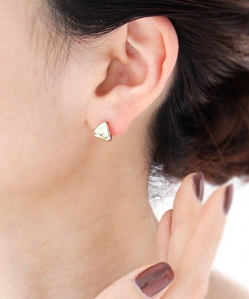COCOSHNIK(ココシュニック)の「K10ホロウ フープピアス(ピアス(両耳用)・レディース・ホワイト系その他7・00)」の7枚目の写真