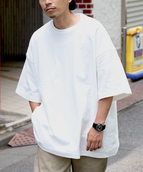 BACK NUMBER(バックナンバー)の「ヘビーな生地感【BACK NUMBER】スーパービッグシルエット無地Tシャツ(Tシャツ/カットソー・メンズ・ホワイト/ブラック/ベージュ/パープル/ネイビー/グレー/オリーブ/ピンク/ブルー/ケリー/ワイン/レンガ・S/L/M/XL)」の2枚目の写真
