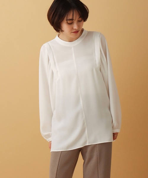 libelle more（リベル モア）の「ショルダータックブラウス（シャツ/ブラウス・レディース・ブラック/ベージュ/オフホワイト・M/L）」の21枚目の写真