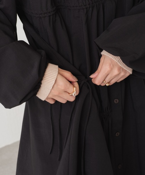 Kastane（カスタネ）の「紐付きギャザーミニワンピース（ワンピース・レディース・ブラック/モカ・FREE）」の10枚目の写真