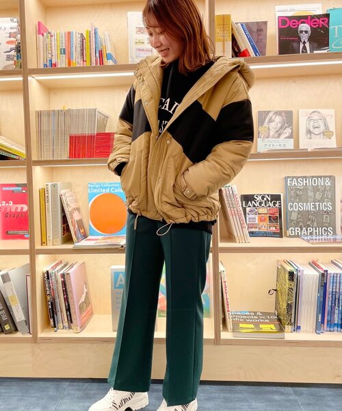 Cutie Blonde(キューティーブロンド)の「◆【撥水加工】中綿切替えブルゾン(ブルゾン・レディース・ブラック/ベージュ系その他2/ピンク系・03/02)」の13枚目の写真