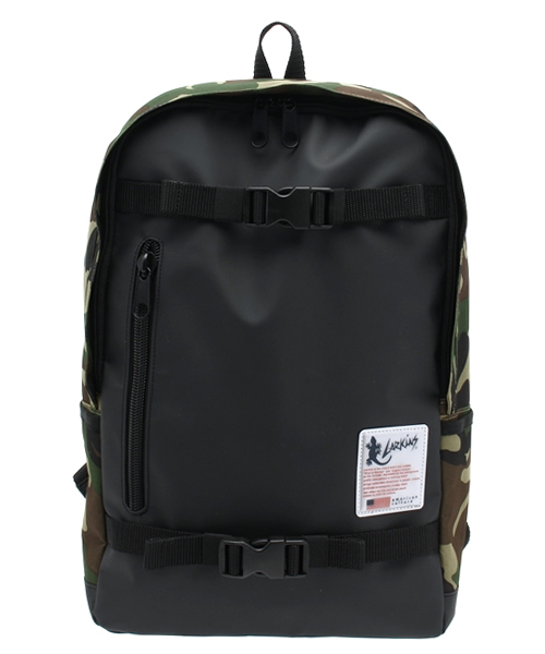 VENCEEXCHANGE（ヴァンスエクスチェンジ）の「LARKINSラーキンス　 ROUND BACKPACK                （バックパック/リュック・メンズ・ダークグリーン/ブラック/ホワイト/ネイビー・FREE）」の3枚目の写真