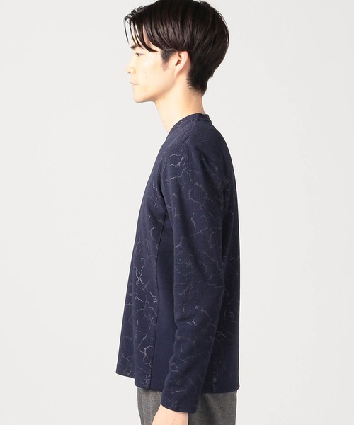 HIDEAWAYS NICOLE（ハイダウェイニコル）の「ブリスタークラックエンボスＶネック（Tシャツ/カットソー・メンズ・ブラック/ネイビー/オフホワイト・MEDIUM/LARGE/X-LARGE）」の7枚目の写真