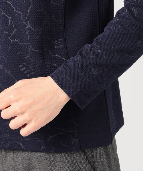 HIDEAWAYS NICOLE（ハイダウェイニコル）の「ブリスタークラックエンボスＶネック（Tシャツ/カットソー・メンズ・ブラック/ネイビー/オフホワイト・MEDIUM/LARGE/X-LARGE）」の9枚目の写真