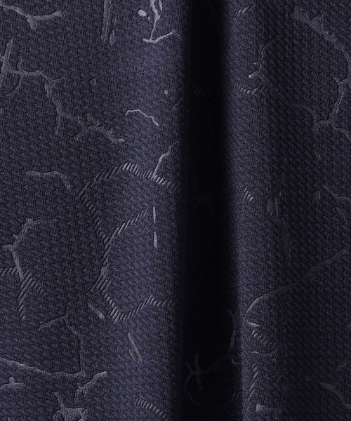 HIDEAWAYS NICOLE（ハイダウェイニコル）の「ブリスタークラックエンボスＶネック（Tシャツ/カットソー・メンズ・ブラック/ネイビー/オフホワイト・MEDIUM/LARGE/X-LARGE）」の13枚目の写真