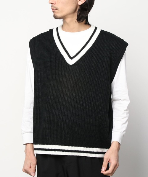 CORPUS　SELECT（コーパストーキョー）の「ビッグシルエット 畦編み チルデンニットベスト（ベスト・メンズ・ブルー/ブラック/グリーン/ブラウン/オフホワイト・L/M）」の13枚目の写真