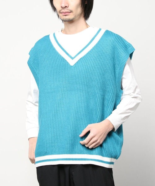CORPUS　SELECT（コーパストーキョー）の「ビッグシルエット 畦編み チルデンニットベスト（ベスト・メンズ・ブルー/ブラック/グリーン/ブラウン/オフホワイト・L/M）」の10枚目の写真