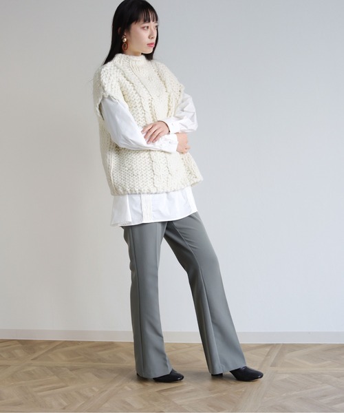 vingtrois（バントロア）の「【vingtrois】前後2WAYハンドメイドハイネックケーブルニットベストトップス（ニット/セーター・レディース・アイボリー/ベージュ・M）」の9枚目の写真