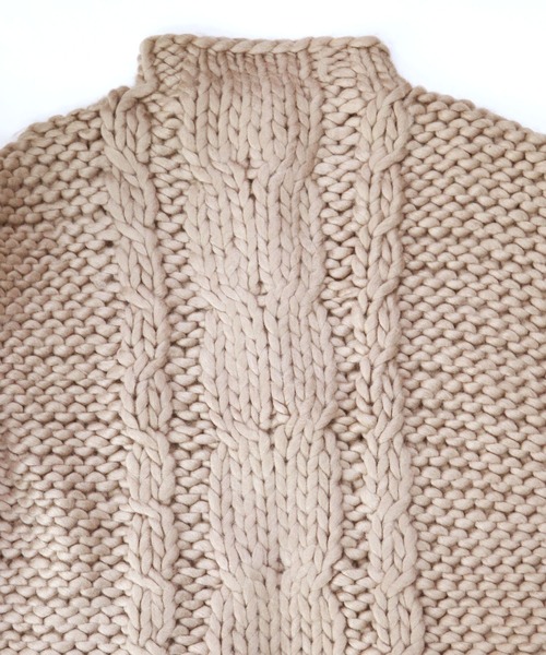 vingtrois（バントロア）の「【vingtrois】前後2WAYハンドメイドハイネックケーブルニットベストトップス（ニット/セーター・レディース・アイボリー/ベージュ・M）」の20枚目の写真