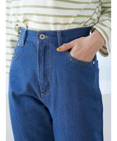 earth music&ecology(アースミュージックアンドエコロジー)の「ストレートデニム(その他パンツ・レディース・インディゴブルー/アイボリー/グレイッシュベージュ・S/M/L)」の12枚目の写真