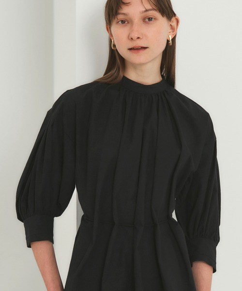 PUBLIC TOKYO（パブリックトウキョウ）の「【岐阜県産】ボリュームスリーブアシメヘムブラウス/オーバーサイズシャツ/ウォッシャブル（シャツ/ブラウス・レディース・ホワイト/ブラック/ミント・FREE）」の16枚目の写真